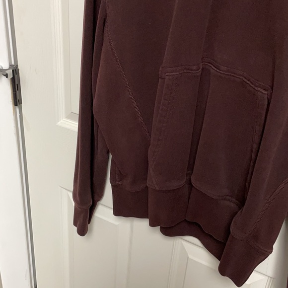 5/$25 Men’s Large Gap Sweater - Picture 2 of 3